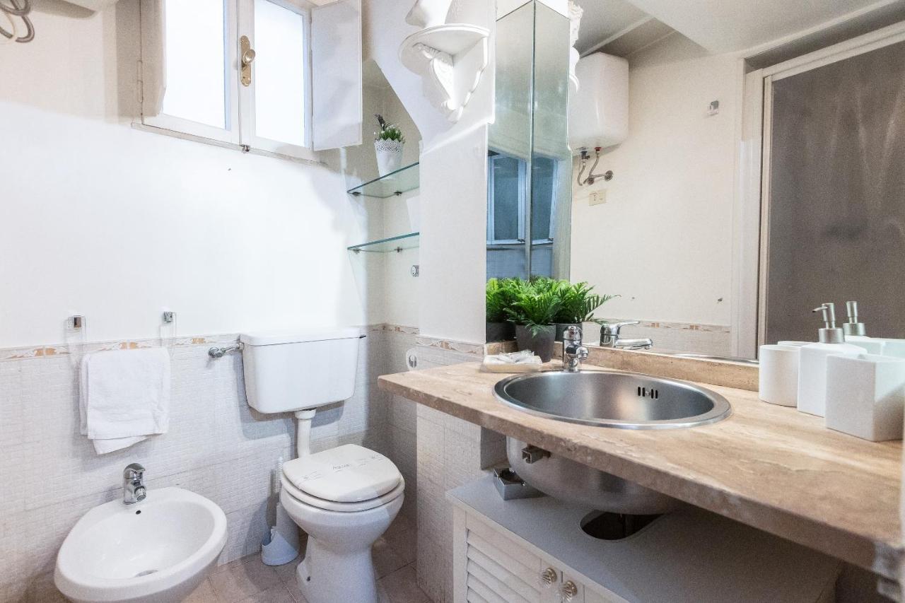 Romantica Studio-Rental In โรม ภายนอก รูปภาพ